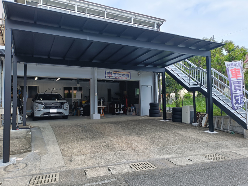 沼津市の車買取本舗の店舗外観